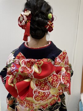 スタジオニジュウイチ(STUDIO 21) 和風美人のアップスタイル