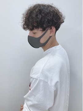 モリオフロムロンドン 松戸店(Morio from London) 【松戸 岩口】ふんわりツイスパ刈り上げマッシュショート