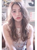 ハイトーンウルフカット