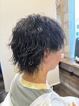 ヘア ラボ トアル(hair labo toaru) インナーカラー×波巻きパーマ
