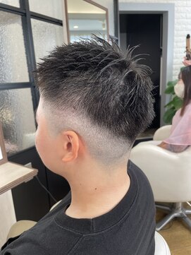 シュヴー 築地(CHEVEUX) フェード