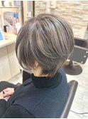 大人可愛い大人美人くすみカラーアッシュグレーベージュ