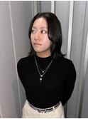 #ミディアム#暗髪#ダークブラウン#センター分け