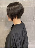 アッシュグレー 脱白髪染め 大人ショート ハンサムショート