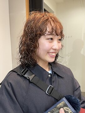 ナループロア ハチ(Nalu pu loa hachi) ボブパーマ/ウェーブパーマ/オレンジパーマ/パーマ女子