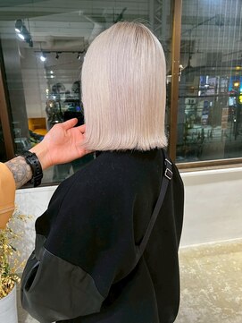 メリー オオサカ(Merly Osaka) creamy white