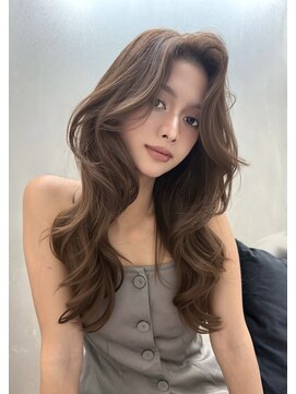 海外レイヤーイルミナカラーレイヤーボブハッシュカット