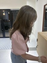 ニール シトロン 名古屋 伏見 丸の内(NEELU citron)&nbsp;【neelu_miu】明るめオリーブ