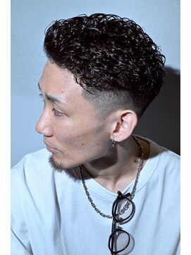 チルチェア 横浜(CHILL CHAIR) 宮城リョータ風パーマ <フェード/スキンフェード/横浜/バーバー>