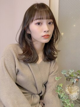 アクシス ナゴヤ(AXIS NAGOYA) 北野ワンホンレイヤー/ミルクティーブロンド/ダークブルー/名駅