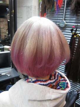 トリックストア(TRICK STORE) ホワイトカラー★毛先３Dカラー★ピンク＆ライトパープル