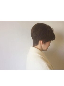 アン ヘア デザイン(un hair design) 【  un  】ショート×ヘルシーベージュ×ミセス