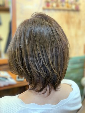 ヘアルーム アペジェ(hair room apaiser) ミディアムレイヤー