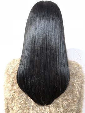 クオーレ(CUORE) ウルサラ髪質改善ストレート