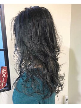 ラべリー 池袋(LOVELEY) 寒色　ヘアカラー　【池袋】