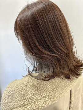 フラッグヘア 新宮店(Flag HAIR) インナーカラー☆シルバーグレージュ☆ミディアムレイヤー