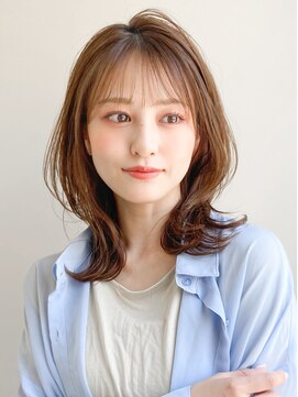 アグノス 青山(Agnos) 大人かわいい美髪こなれミディ縮毛矯正ネビージュ髪質改善