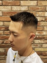 ヒロギンザバーバーショップ 丸の内店(HIRO GINZA BARBER SHOP)&nbsp;フェードカット×クルースタイル