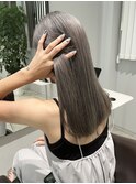 透明感グレーカラー / うる艶ハイトーン / ストレートミディ