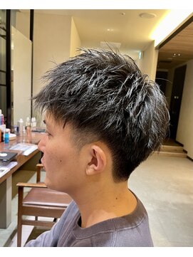 インアンドヤング(in&yang) 束感ショート