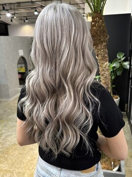 メリー オオサカ(Merly Osaka) white ash