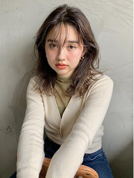 ベル 銀座5丁目店(Belle) シースルーバングのミディアムニュアンスパーマ【銀座】
