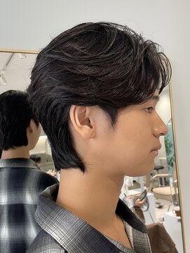 ノラ ウメダ(NORA UMEDA) カルマパーマ×マッシュウルフ