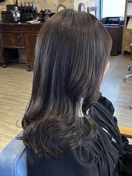 インデペンデンス(independence) 透明感グレージュ