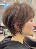 10代20代30代40代小顔顔まわり似合わせ耳かけショートグレージュ