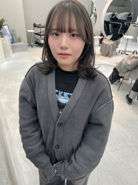 クルネ(kurune) グレージュカラー