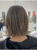切りっぱなし外ハネボブ×ハイライトカラー【スタイリスト桂口】