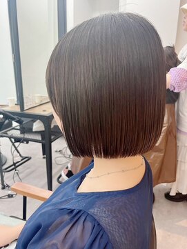 ネオリーブ クーロ(Neolive curro) タッセルボブ×髪質改善カラー[縮毛矯正/酸性ストレート】