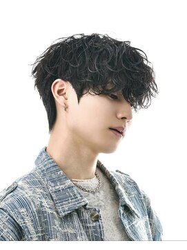 アストラ(ASTRA) MEN’S HAIR/サーフカール/刈り上げセンターパート/札幌