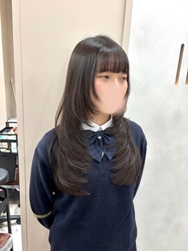 ジーナ 梅田茶屋町(Zina) レイヤーカット