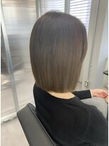 ビーイング(being)&nbsp;ぱつっとボブ × オリーブベージュ