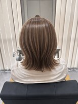 バルム ヘアー(BALUM hair)&nbsp;白髪ぼかしハイライト【デザイン】