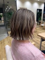 テラスアヴェダ 福岡パルコ店(Terrace AVEDA) 髪の毛に立体感と華やかさをもたせるコントラストハイライト