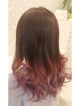 ケアル(Carel) ピンクグラデーション