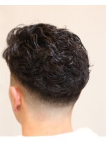ヘアーフロス(HAIR FLOS)&nbsp;ツーブロック スキンフェードパーマ！