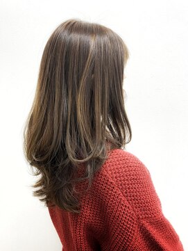 ソイルアヴェダ(Soil AVEDA) 艶ベージュ