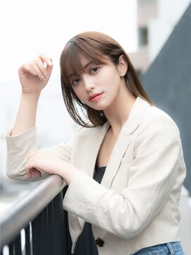 ララルーモ(LaLarOomo) 透明感カラー×前髪ありのナチュラルストレート