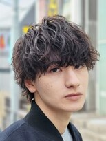 フィフス 原宿(fifth)&nbsp;ツイストスパイラルパーマ無造作韓国マッシュウルフ波巻きパーマ