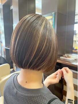 アド ヘア プレイス(adon hair place) 前下がりボブハイライト