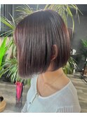 切りっぱなしカシスブラウンボブ