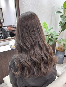 ベルヘアーデザイン 堺東(Belle hair Design) グレージュ/外国人風/韓国風/レイヤーカット/ブリーチなしカラー