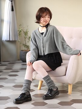 シェール(cher) 顔まわりレイヤー/ショート/ハッシュカット/ブラウン