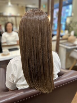 五感鷹匠 髪の診療所 美髪ストレート