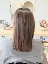 ニコア(nicoa)&nbsp;思わず触れたくなる美髪ストレート