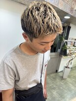 メロウ(mellow)&nbsp;根元プリンとラフなスパイキーショート