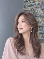 アース 熊本嘉島店(HAIR&MAKE EARTH)&nbsp;透明感溢れるくすみピンクベージュ×大人可愛いウェーブロング